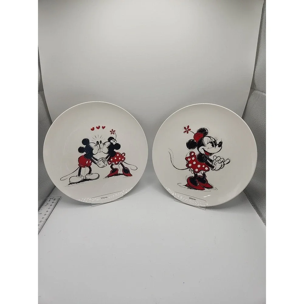 Disney Minnie & Mickey Kissing Dinner Plate Plus Minnie Dinner Plate